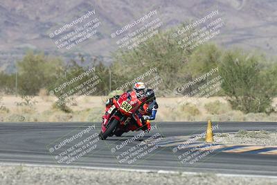 media/Oct-30-2025-Racers Edge (Thu) [[dabbdaf680]]/3-B Group/Session 5 (Turn 6)/